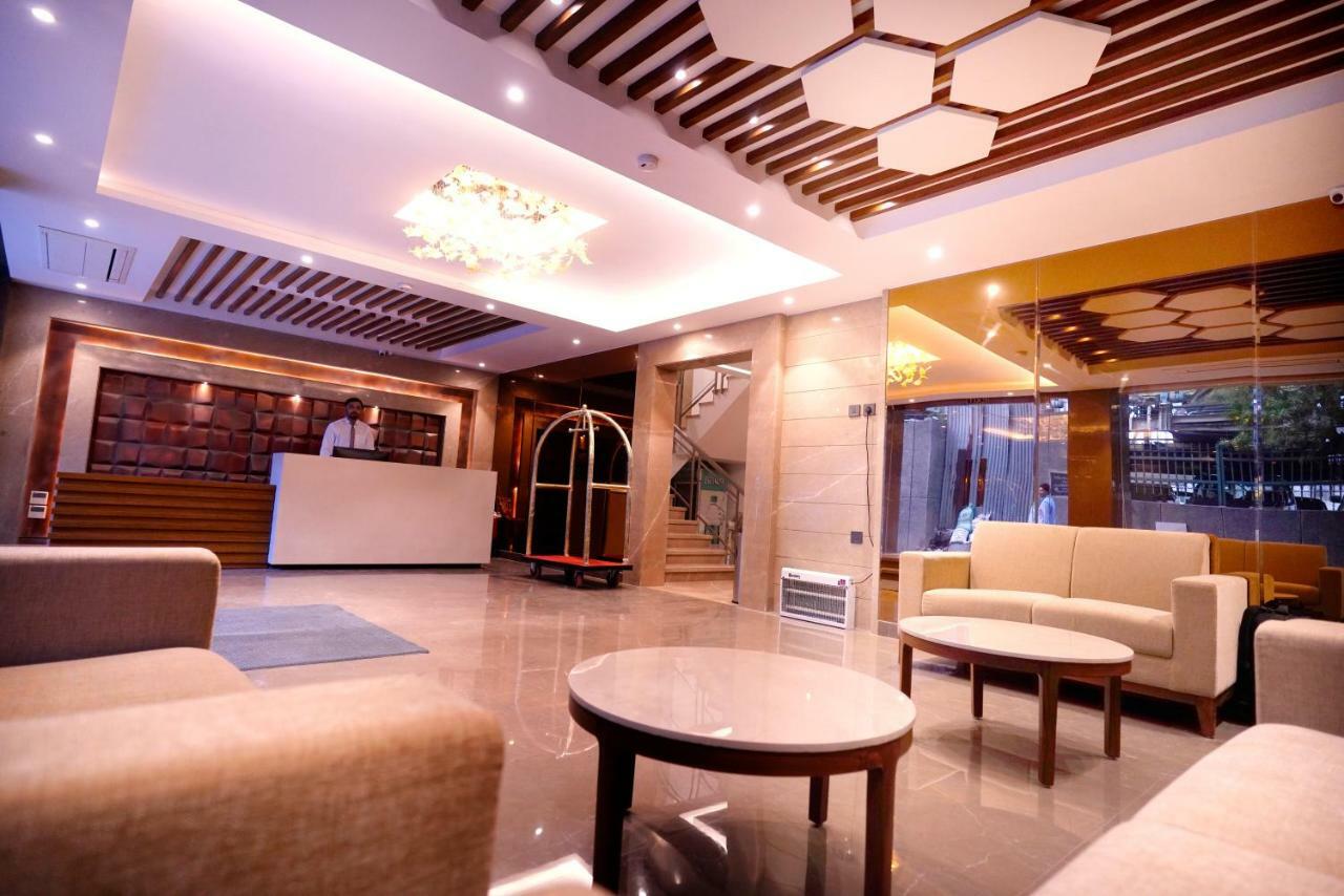 Hotel City Pride With Free Airport Pickup Ню Делхи Екстериор снимка