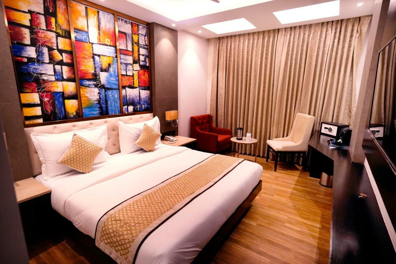 Hotel City Pride With Free Airport Pickup Ню Делхи Екстериор снимка