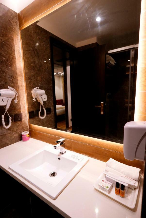 Hotel City Pride With Free Airport Pickup Ню Делхи Екстериор снимка